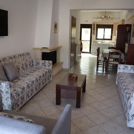 Meltemi Villa Chrysi Ammoudia Exterior foto